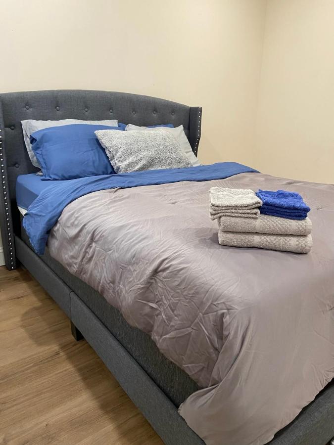Private Room In South Philly Near Arenas! Philadelphia Kültér fotó