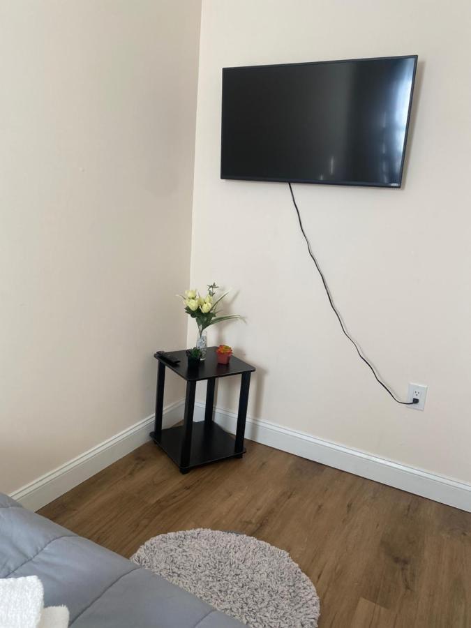 Private Room In South Philly Near Arenas! Philadelphia Kültér fotó
